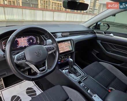 Серый Фольксваген Пассат Альтрак, объемом двигателя 2 л и пробегом 155 тыс. км за 29450 $, фото 43 на Automoto.ua
