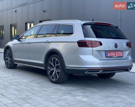 Сірий Фольксваген Пассат Альтрак, об'ємом двигуна 2 л та пробігом 240 тис. км за 25550 $, фото 7 на Automoto.ua