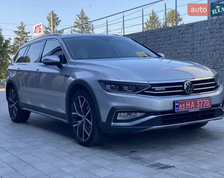 Сірий Фольксваген Пассат Альтрак, об'ємом двигуна 2 л та пробігом 240 тис. км за 25550 $, фото 6 на Automoto.ua