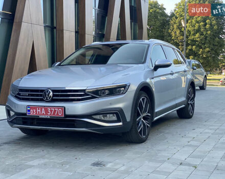 Сірий Фольксваген Пассат Альтрак, об'ємом двигуна 2 л та пробігом 240 тис. км за 25550 $, фото 31 на Automoto.ua