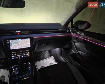 Серый Фольксваген Пассат Альтрак, объемом двигателя 2 л и пробегом 155 тыс. км за 29450 $, фото 15 на Automoto.ua