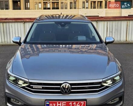 Серый Фольксваген Пассат Альтрак, объемом двигателя 2 л и пробегом 155 тыс. км за 29450 $, фото 138 на Automoto.ua