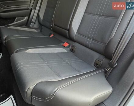 Серый Фольксваген Пассат Альтрак, объемом двигателя 2 л и пробегом 155 тыс. км за 29450 $, фото 89 на Automoto.ua