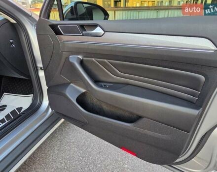 Серый Фольксваген Пассат Альтрак, объемом двигателя 2 л и пробегом 155 тыс. км за 29450 $, фото 76 на Automoto.ua