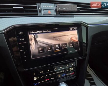 Серый Фольксваген Пассат Альтрак, объемом двигателя 2 л и пробегом 155 тыс. км за 29450 $, фото 61 на Automoto.ua