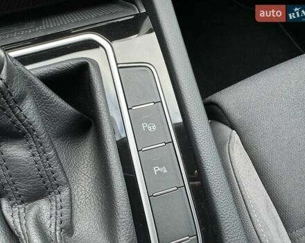 Сірий Фольксваген Пассат Альтрак, об'ємом двигуна 1.97 л та пробігом 196 тис. км за 29999 $, фото 40 на Automoto.ua