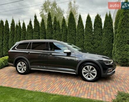 Сірий Фольксваген Пассат Альтрак, об'ємом двигуна 1.97 л та пробігом 196 тис. км за 29999 $, фото 5 на Automoto.ua