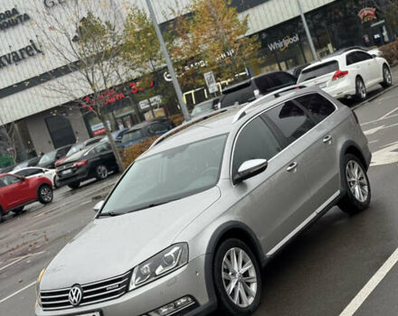 Серый Фольксваген Пассат Альтрак, объемом двигателя 2 л и пробегом 203 тыс. км за 12999 $, фото 1 на Automoto.ua