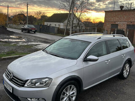 Фольксваген Пассат Альтрак 2013 у Ахтырке на Automoto.ua Сірий Фольксваген Пассат Альтрак, об'ємом двигуна 2 л та пробігом 294 тис. км за 12400 $, фото 1 на Automoto.ua