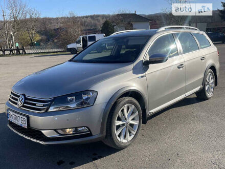 Фольксваген Пассат Альтрак 2013 в Косове на Automoto.ua Серый Фольксваген Пассат Альтрак, объемом двигателя 1.97 л и пробегом 265 тыс. км за 13550 $, фото 1 на Automoto.ua