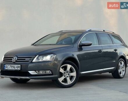 Сірий Фольксваген Пассат Альтрак, об'ємом двигуна 2 л та пробігом 241 тис. км за 11990 $, фото 1 на Automoto.ua