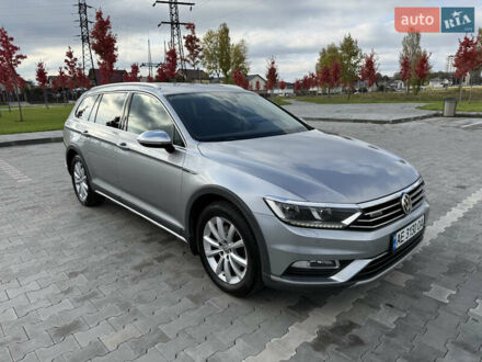 Фольксваген Пассат Альтрак 2017 в Ирпене на Automoto.ua Серый Фольксваген Пассат Альтрак, объемом двигателя 2 л и пробегом 232 тыс. км за 17850 $, фото 1 на Automoto.ua