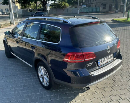 Синій Фольксваген Пассат Альтрак, об'ємом двигуна 2 л та пробігом 201 тис. км за 13500 $, фото 4 на Automoto.ua