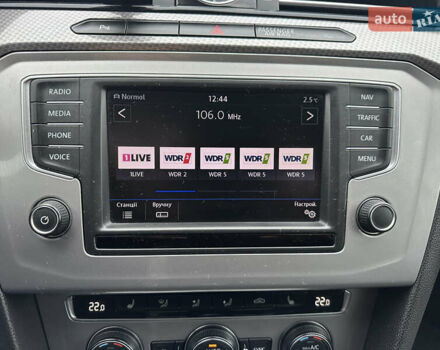 Синий Фольксваген Пассат Альтрак, объемом двигателя 2 л и пробегом 185 тыс. км за 16800 $, фото 27 на Automoto.ua