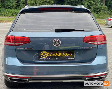 Синий Фольксваген Пассат Альтрак, объемом двигателя 2 л и пробегом 177 тыс. км за 23600 $, фото 2 на Automoto.ua