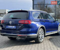 Синій Фольксваген Пассат Альтрак, об'ємом двигуна 2 л та пробігом 206 тис. км за 21490 $, фото 51 на Automoto.ua