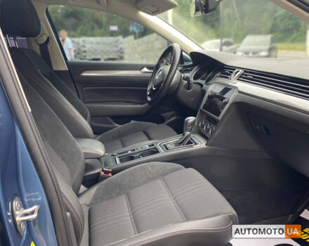 Синий Фольксваген Пассат Альтрак, объемом двигателя 2 л и пробегом 177 тыс. км за 23600 $, фото 10 на Automoto.ua