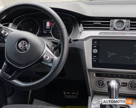 Синий Фольксваген Пассат Альтрак, объемом двигателя 2 л и пробегом 177 тыс. км за 23600 $, фото 14 на Automoto.ua
