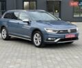 Синій Фольксваген Пассат Альтрак, об'ємом двигуна 2 л та пробігом 217 тис. км за 17450 $, фото 4 на Automoto.ua
