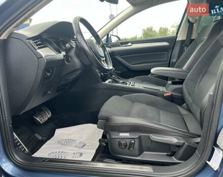 Синий Фольксваген Пассат Альтрак, объемом двигателя 0 л и пробегом 217 тыс. км за 15850 $, фото 34 на Automoto.ua