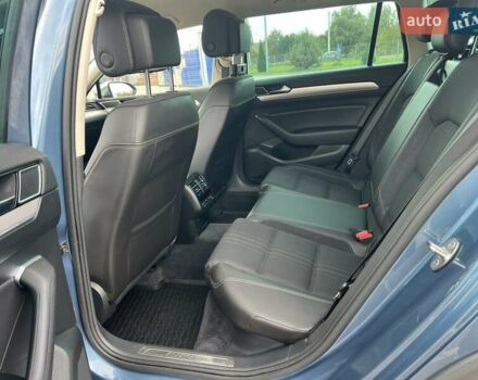 Синий Фольксваген Пассат Альтрак, объемом двигателя 0 л и пробегом 217 тыс. км за 15850 $, фото 40 на Automoto.ua