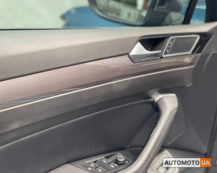 Синий Фольксваген Пассат Альтрак, объемом двигателя 2 л и пробегом 177 тыс. км за 23600 $, фото 6 на Automoto.ua