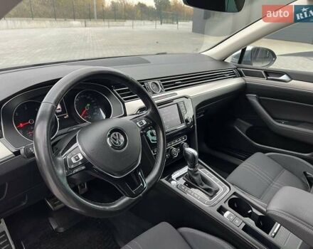 Синій Фольксваген Пассат Альтрак, об'ємом двигуна 2 л та пробігом 217 тис. км за 17450 $, фото 24 на Automoto.ua
