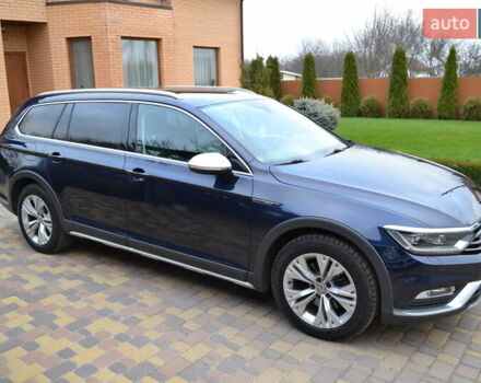 Синий Фольксваген Пассат Альтрак, объемом двигателя 2 л и пробегом 240 тыс. км за 17999 $, фото 63 на Automoto.ua