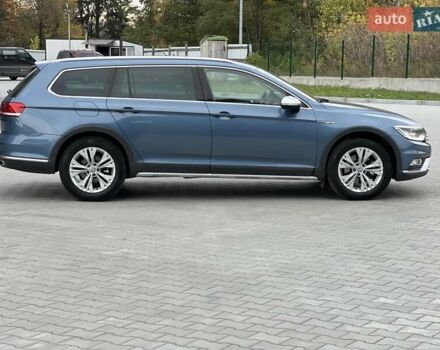 Синій Фольксваген Пассат Альтрак, об'ємом двигуна 2 л та пробігом 217 тис. км за 17450 $, фото 9 на Automoto.ua