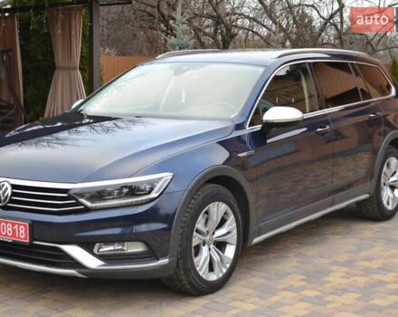 Синий Фольксваген Пассат Альтрак, объемом двигателя 2 л и пробегом 240 тыс. км за 17999 $, фото 67 на Automoto.ua