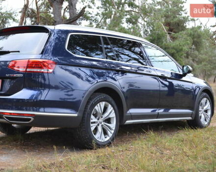 Синий Фольксваген Пассат Альтрак, объемом двигателя 2 л и пробегом 240 тыс. км за 17999 $, фото 9 на Automoto.ua