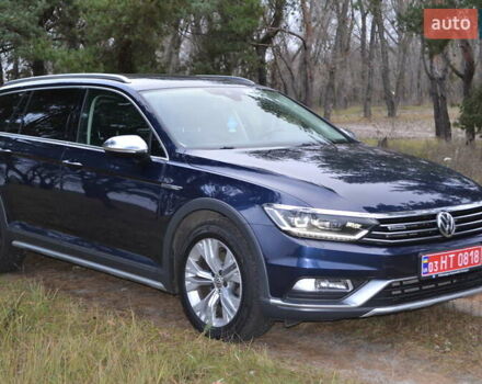 Синий Фольксваген Пассат Альтрак, объемом двигателя 2 л и пробегом 240 тыс. км за 17999 $, фото 6 на Automoto.ua