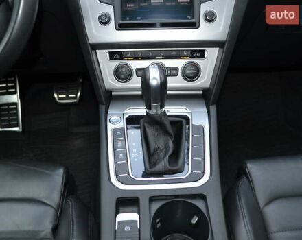 Синий Фольксваген Пассат Альтрак, объемом двигателя 2 л и пробегом 240 тыс. км за 17999 $, фото 26 на Automoto.ua