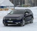 Синий Фольксваген Пассат Альтрак, объемом двигателя 2 л и пробегом 141 тыс. км за 23500 $, фото 1 на Automoto.ua