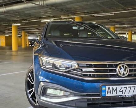 Синий Фольксваген Пассат Альтрак, объемом двигателя 1.97 л и пробегом 168 тыс. км за 29500 $, фото 1 на Automoto.ua