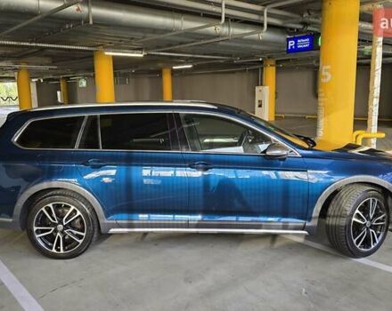 Синий Фольксваген Пассат Альтрак, объемом двигателя 1.97 л и пробегом 168 тыс. км за 29500 $, фото 3 на Automoto.ua