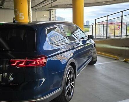 Синий Фольксваген Пассат Альтрак, объемом двигателя 1.97 л и пробегом 168 тыс. км за 29500 $, фото 4 на Automoto.ua