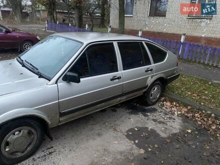 Фольксваген Пассат Б2 1986 у Чернігові на Automoto.ua Сірий Фольксваген Пассат Б2, об'ємом двигуна 1.6 л та пробігом 330 тис. км за 700 $, фото 1 на Automoto.ua