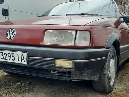 Фольксваген Пассат Б3 1989 у Львові на Automoto.ua Червоний Фольксваген Пассат Б3, об'ємом двигуна 1.8 л та пробігом 20 тис. км за 2500 $, фото 1 на Automoto.ua