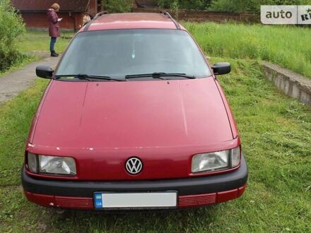 Фольксваген Пассат Б3 1991 у Львові на Automoto.ua Червоний Фольксваген Пассат Б3, об'ємом двигуна 1.8 л та пробігом 375 тис. км за 2300 $, фото 1 на Automoto.ua