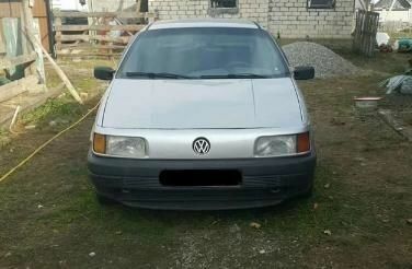 Фольксваген Пассат Б3 1991 у Донецьку на Automoto.ua Сірий Фольксваген Пассат Б3, об'ємом двигуна 1.9 л та пробігом 370 тис. км за 2100 $, фото 1 на Automoto.ua