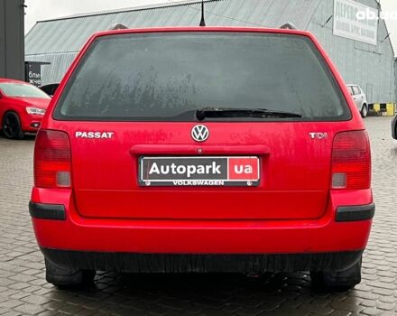 Красный Фольксваген Пассат Б5, объемом двигателя 1.9 л и пробегом 450 тыс. км за 4290 $, фото 6 на Automoto.ua