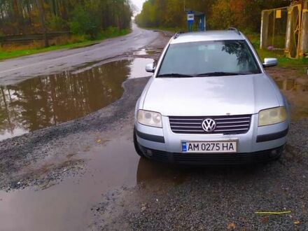 Фольксваген Пассат Б5 2001 в Новорад-Волынском на Automoto.ua Серый Фольксваген Пассат Б5, объемом двигателя 0 л и пробегом 430 тыс. км за 4500 $, фото 1 на Automoto.ua