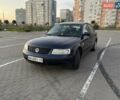 Синий Фольксваген Пассат Б5, объемом двигателя 1.6 л и пробегом 270 тыс. км за 4100 $, фото 1 на Automoto.ua