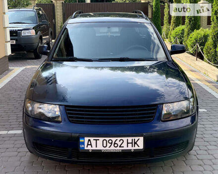 Синий Фольксваген Пассат Б5, объемом двигателя 1.9 л и пробегом 299 тыс. км за 3350 $, фото 1 на Automoto.ua