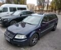 Синий Фольксваген Пассат Б5, объемом двигателя 1.9 л и пробегом 345 тыс. км за 2200 $, фото 1 на Automoto.ua
