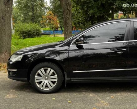 Черный Фольксваген Пассат Б6, объемом двигателя 2 л и пробегом 266 тыс. км за 5990 $, фото 10 на Automoto.ua