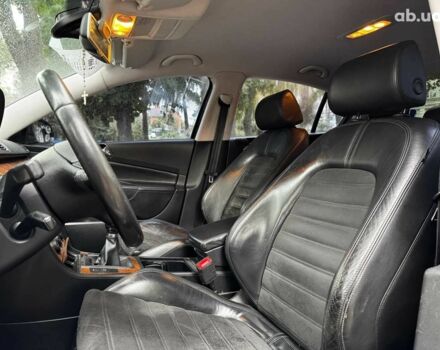 Черный Фольксваген Пассат Б6, объемом двигателя 2 л и пробегом 266 тыс. км за 5990 $, фото 14 на Automoto.ua