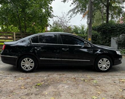 Черный Фольксваген Пассат Б6, объемом двигателя 2 л и пробегом 266 тыс. км за 5990 $, фото 5 на Automoto.ua
