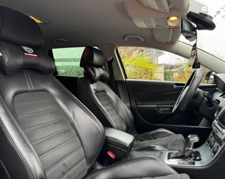 Черный Фольксваген Пассат Б6, объемом двигателя 2 л и пробегом 326 тыс. км за 6990 $, фото 12 на Automoto.ua